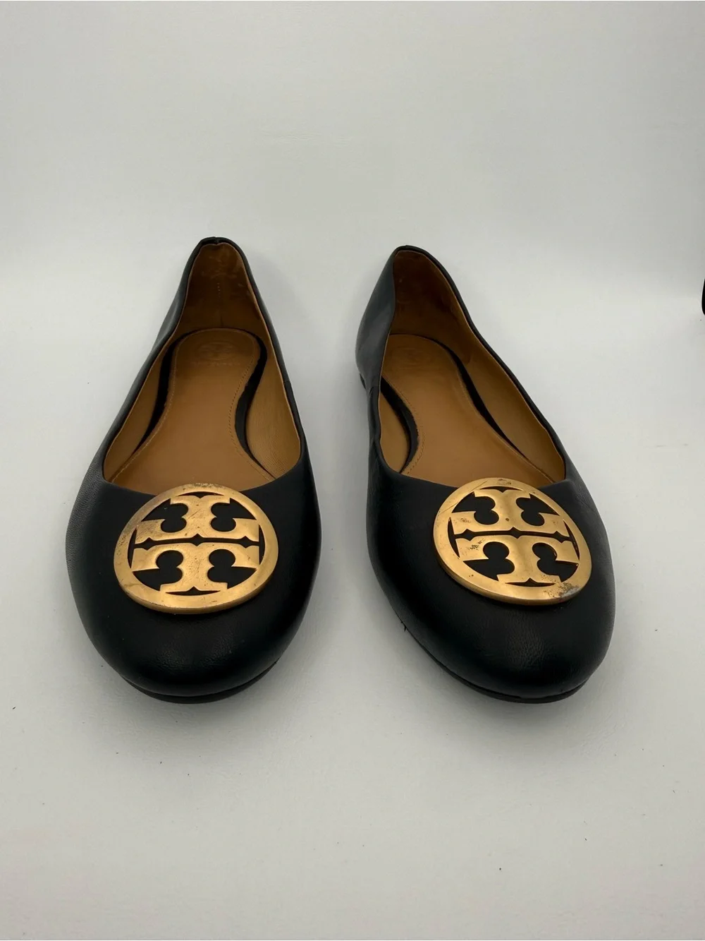 TORY BURCH Black Benton Ballet Flat Nappa Leather Gold Logo Sz 9 Comfort Y2K